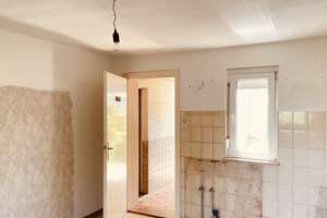 + Attraktives (Haus-)Grundstück – direkt angrenzend an die Nidda (Frankfurter Stadtteil: Nied) + – Grüne Weide 2, 65934 Nied, Frankfurt am Main – Vorschaubild 10
