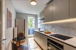 Möbliert: Neu & Chic: 2‑Zimmer Wohnung bei der Neuen Pinakothek – Die vollständige Adresse der Immobilie erhältst du vom Anbieter., 80799 Königsplatz, München – Vorschaubild 5