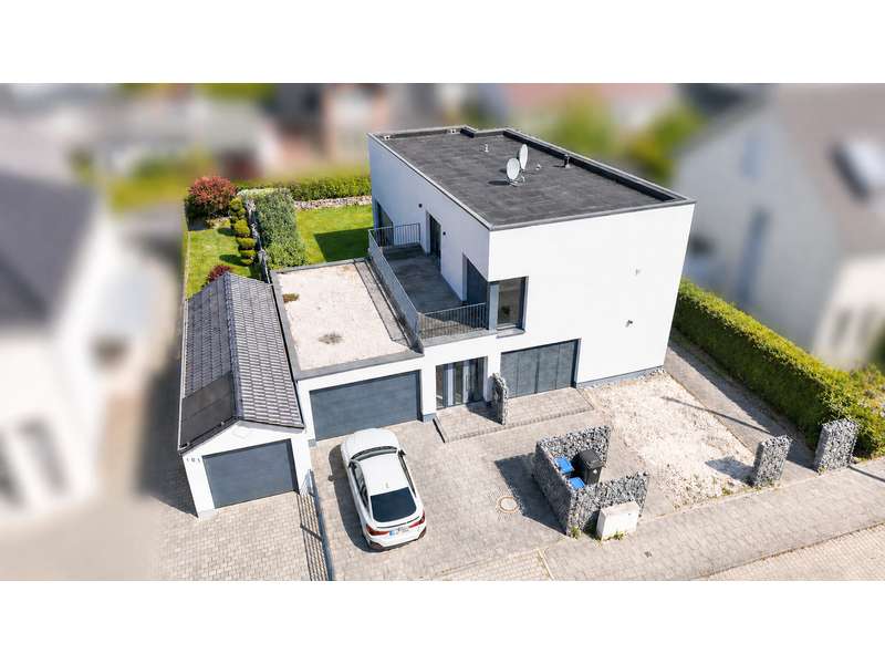 Modern townhouse with separate apartment in Hamm-Mark – Efficient, flexible, stylish