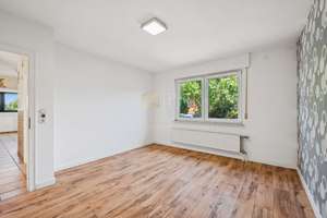 Freistehender Bungalow mit großem Wohnbereich, Garten und Potenzial für ein weiteres Zimmer – Die vollständige Adresse der Immobilie erhältst du vom Anbieter., 50189 Elsdorf – Vorschaubild 14