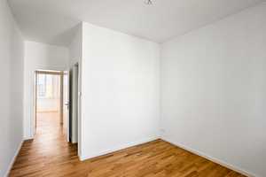 Property thumbnail 37