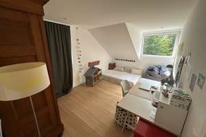 Wohnen im Grünen: Modernes Einfamilienhaus mit großem Garten, Carport und Split-Level-Architektur – Die vollständige Adresse der Immobilie erhältst du vom Anbieter., 51503 Rösrath – Vorschaubild 13
