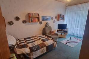 Charmantes Reihenmittelhaus mit Garten zu vermieten – Em Höttche 13, 51503 Rösrath – Vorschaubild 3