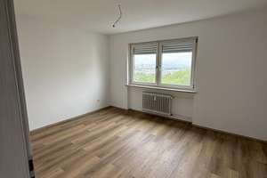 Hoch hinaus - 3 Zimmer mit tollem Blick über die Stadt – Die vollständige Adresse der Immobilie erhältst du vom Anbieter., 93051 Großprüfening-Dechbetten-Königswiesen, Regensburg – Vorschaubild 5