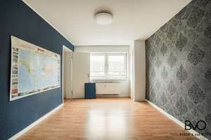 Wohnkomfort im Doppelpack: Kamin, Garten und Freiheit zum Einzug. – Die vollständige Adresse der Immobilie erhältst du vom Anbieter., 24147 Elmschenhagen, Kiel – Vorschaubild 13