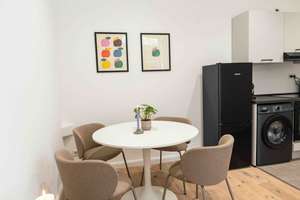 Schöne *vollmöblierte* frisch sanierte 2 Zimmer-Wohnung mit großer Terrasse. – Robenstraße 67, 52070 Jülicher Straße, Aachen – Vorschaubild 6