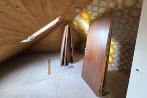 Großzügige 4-Zimmer-Dachgeschosswohnung mit Balkon und Gartennutzung in Koblenz-Asterstein – Die vollständige Adresse der Immobilie erhältst du vom Anbieter., 56077 Asterstein, Koblenz – Vorschaubild 11