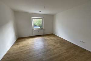 Buchen Sie jetzt Ihren Besichtigungstermin! – Kastanienstraße 16, 42855 Fichtenhöhe, Remscheid – Vorschaubild 5