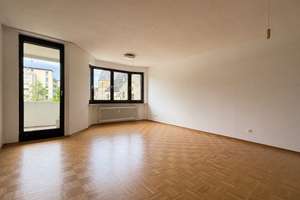 Schöne 3 Zimmer Wohnung mit Balkon Zentral in Brackwede Kirche mit Küche, Tiefgarage – Die vollständige Adresse der Immobilie erhältst du vom Anbieter., 33647 Brackwede, Bielefeld – Vorschaubild 2