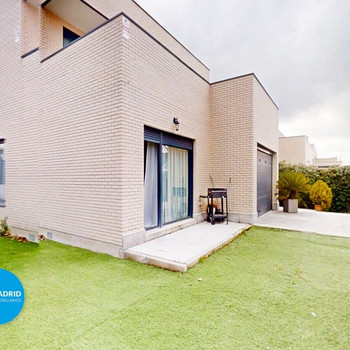 Freistehende Villa in Miramadrid