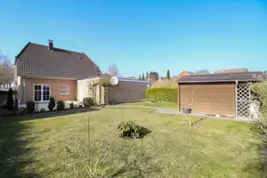 Energieeffizientes, junges Einfamilienhaus nur ca. 4 km vom Strand mit sehr guter Infrastruktur  – Ostholstein (Kreis) – Vorschaubild 2