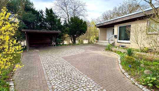 Bild von Bungalow in traumhafter Naturlage mit Souterrain-Nutzfläche auf Eigenland