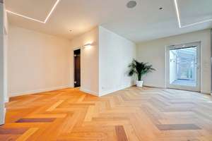 KOMPLETT MODERNISIERTE DHH, GROSSZÜGIG GESCHNITTEN - helle Räume, Aufzug, Smart-Home, Doppelgarage – Die vollständige Adresse der Immobilie erhältst du vom Anbieter., 70563 Vaihingen-Mitte, Stuttgart – Vorschaubild 5
