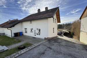 Gut vermietetes Zweifamilienhaus mit schöner Aussicht und großem Garten – Regen (Kreis) – Vorschaubild 2