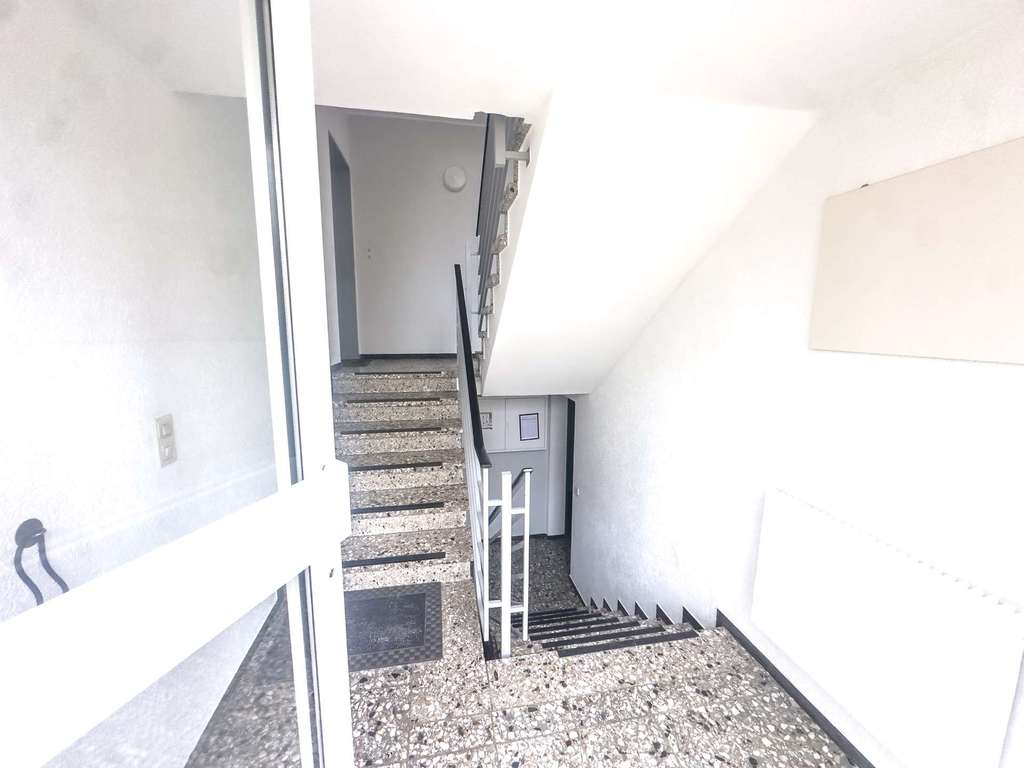 Immobilie in Löhne - Stilvolle Eigentumswohnung mit Südbalkon in ruhiger Wohnlage von Löhne - Bild 3