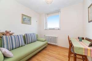 Außergewöhnliche Maisonette-Wohnung mit Balkon und Dachterrasse!  – Die vollständige Adresse der Immobilie erhältst du vom Anbieter., 81925 Oberföhring, München – Vorschaubild 24