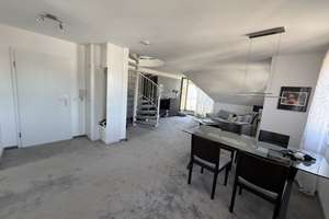 Helle 2,5-Zimmer-Maisonettewohnung, auf Wunsch möbliert, 2 Balkone, Stellplatz, ruhige Lage nahe Uni – Die vollständige Adresse der Immobilie erhältst du vom Anbieter., 70599 Plieningen (Ortsteil), Stuttgart – Vorschaubild 3