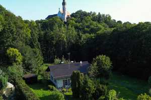 Juwel für Ihre private Wohlfühloase in traumhafter Natur
- Maximum an Privatsphäre und Diskretion – Starnberg (Kreis) – Vorschaubild 1