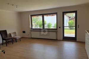 SCHÖNES ZUHAUSE MIT SONNENTERRASSE & GARTEN – Die vollständige Adresse der Immobilie erhältst du vom Anbieter., 83125 Eggstätt – Vorschaubild 4