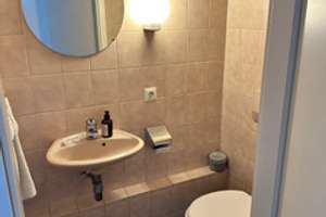 2-Zimmer-Wohnung im beliebten Bohnenviertel Stuttgart – Die vollständige Adresse der Immobilie erhältst du vom Anbieter., 70182 Rathaus, Stuttgart – Vorschaubild 8