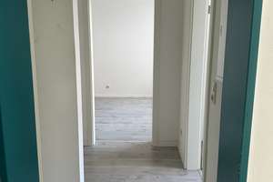 ++ 1-Raum-Wohnung in Reusa mit Balkon, Einbauküche ++ – Georg-Benjamin-Str. 53, 8529 Reusa mit Sorga, Plauen – Vorschaubild 4