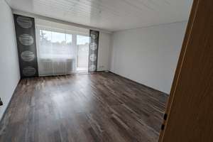 Wunderschöne 3,5-Zimmer-Wohnung mit Balkon in Ingolstadt in City Nähe – Gratzerstraße 21, 85055 Oberhaunstadt, Ingolstadt – Vorschaubild 2