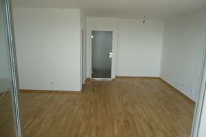 Skylineblick mit 45 Quadratmetern in Frankfurt Dornbusch – Raimundstraße 100, 60326 Dornbusch, Frankfurt am Main – Vorschaubild 3