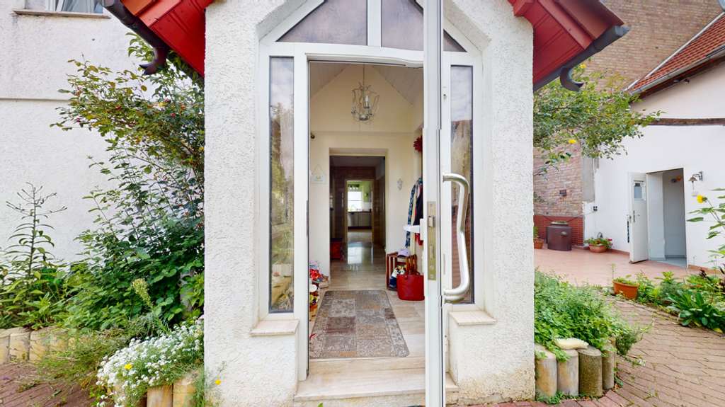 Immobilie in Ockenheim - Top gepflegtes Einfamilienhaus mit kleinem Wellnessbereich und Nebengebäude zum Kauf in Ockenheim - Bild 4