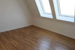 lichtdurchflutete DG-Wohnung provisionsfrei zum Verkauf – Petersburger Straße 39, 10249 Friedrichshain, Berlin – Vorschaubild 10