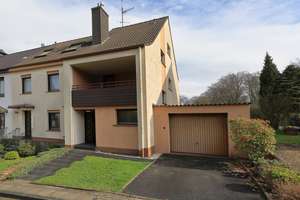 Viel Platz in unverbauter Lage – Familienidyll mit Einliegerwohnung