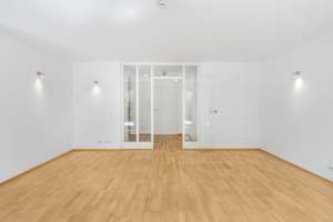 Ruhige 2-Zimmer-Wohnung mit Balkon & Tiefgarage 