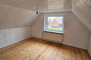 Der kleine Familientraum, 4 Zimmer, schön geschnittene Räume, pflegeleichter Garten. Tolles Objekt! – Schleswig-Flensburg (Kreis) – Vorschaubild 5