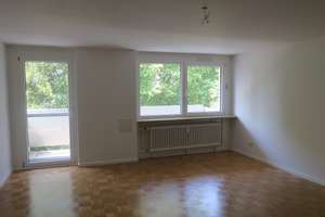 Alltagstaugliche 3-Zimmer-Wohnung mit Balkon in Obermenzing – Mooswiesenstraße 5, 81379 Obermenzing, München – Vorschaubild 2