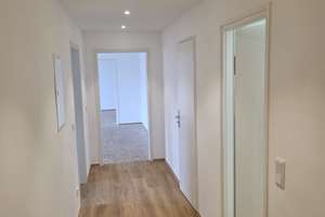 Erstbezug nach Sanierung: helle, ruhige 2-Zimmer Wohnung mit Balkon, in Schwabing - Alte Heide – Garchinger Str. 26, 80805 Alte Heide-Hirschau, München – Vorschaubild 4