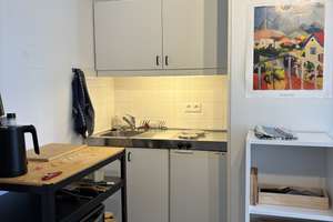 Idyllische Studi-Wohnung in Uninähe – Max-Born-Straße 22, 40591 Wersten, Düsseldorf – Vorschaubild 3