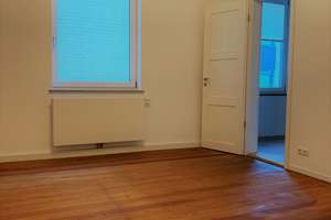 *Neckarblick* 3-Zimmer-Altbau-Wohnung in Bad Cannstatt *Top-Lage* mit Eibauküche – Neckartalstr 127, 70376 Neckarvorstadt, Stuttgart – Vorschaubild 9