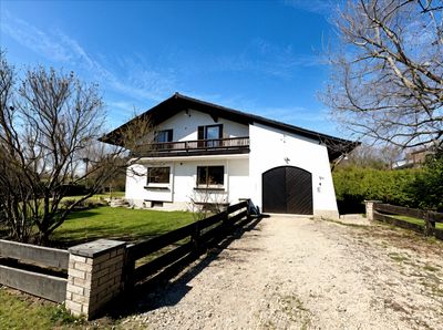 Familientraum in idyllischer Lage von Gottfrieding mit großem Garten in direkter Nähe zu Dingolfing
