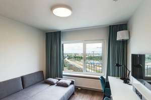 Möblierte Studio mit EBK, Fitness-Studio und Concierge - Mitte – Lehrter Straße 24b, 10557 Moabit, Berlin – Vorschaubild 1