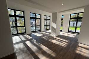 Moderne 4-Zimmer-Wohnung mit EBK, großem Garten und Terrasse  in Wuppertal – Roseggerstraße 17, 42289 Heckinghausen, Wuppertal – Vorschaubild 7