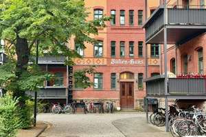 Zeitloser Klassiker! 4-Zimmer-Altbauwohnung als attraktive Kapitalanlage  im historischen Ensemble – Die vollständige Adresse der Immobilie erhältst du vom Anbieter., 4317 Reudnitz-Thonberg, Leipzig – Vorschaubild 2