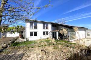 Traumhaus mit Platz für die ganze Familie!
• großes Süd/West-Grundstück • – Die vollständige Adresse der Immobilie erhältst du vom Anbieter., 52385 Nideggen – Vorschaubild 4