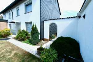 Lichtdurchflutetes Zuhause mit Terrasse, großem Garten und viel Ausbaureserve! – Köln – Vorschaubild 4