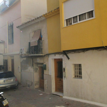 HAUS ZU RENOVIEREN IN CIEZA