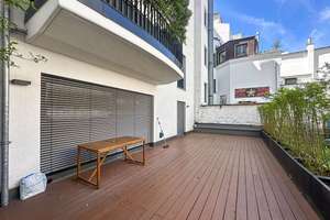 Exklusives Wohnen nahe der Königsallee – stilvolle Wohnung mit Terrasse und Tiefgarage – Jahnstraße 1, 40215 Friedrichstadt, Düsseldorf – Vorschaubild 12