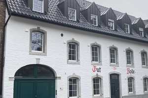 Energetisch- und kernsanierter historischer Gutshof am Fuße der Burg – Kleikstraße 95, 52134 Aachen (Kreis) – Vorschaubild 1