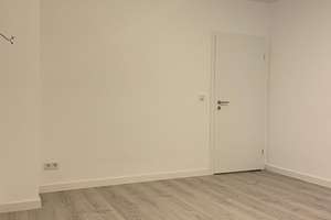 Helle, modernisierte 2-Zimmer-Wohnung mit Balkon in zentraler Lage von Köln-Nippes – Neusser Straße 170, 50733 Nippes (Ortsteil), Köln – Vorschaubild 13