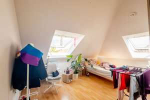 Lichtdurchflutete 3 ZKB DG-Wohnung in der Schwetzingerstadt – Die vollständige Adresse der Immobilie erhältst du vom Anbieter., 68165 Schwetzingerstadt/Oststadt, Mannheim – Vorschaubild 6