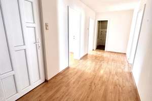 KL-City - Großzügige 3-Zimmerwohnung mit Balkon in zentraler Lage – Die vollständige Adresse der Immobilie erhältst du vom Anbieter., 67655 Innenstadt Ost, Kaiserslautern – Vorschaubild 8