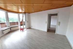 Frisch renovierte 2-Zimmer-Wohnung mit Balkon in Pforzheim AN EINE PERSON, NR, zu vermieten – Pforzheim – Vorschaubild 3