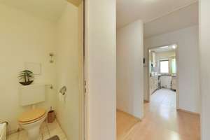 Helle 5-Zimmer-Wohnung im Herzen von Neu-Ulm – direkt an der Donau – Die vollständige Adresse der Immobilie erhältst du vom Anbieter., 89231 Neu-Ulm – Vorschaubild 3